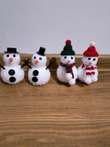 Zdjęcie oferty: Bałwanki Świąteczne 