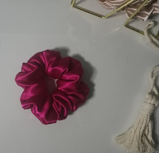 Zdjęcie oferty: Scrunchie gumka do włosów - rozmiar standard 