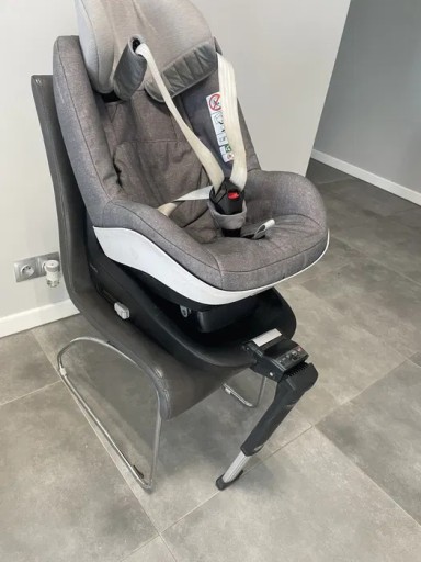 Zdjęcie oferty: FOTELIK MAXI COSSI PEARL + BAZA ISOFIX 2 WAY