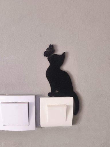 Zdjęcie oferty: Kotek ozdoba na pstryczek od światła 