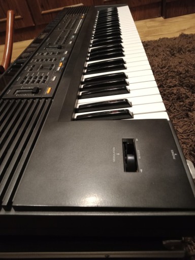 Zdjęcie oferty: Roland E-20 plus cases