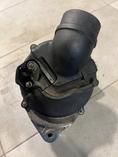 Zdjęcie oferty: Alternator bmw e34 BOSCH 14V 34/90A