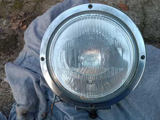Zdjęcie oferty: Halogen dalekosiężny Hella chrom lampa luminator 