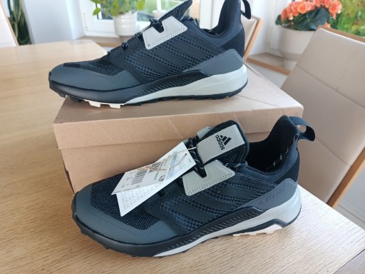 Zdjęcie oferty: Buty trekkingowe Adidas Terrex Trailmaker -42