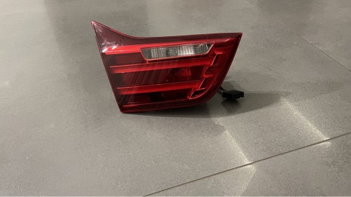 Zdjęcie oferty: Lampa BMW F32/34/36 TYŁ L bagażnik w klapę 