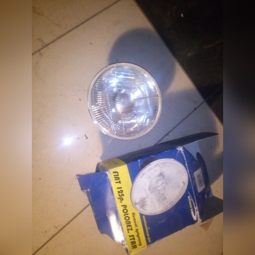 Zdjęcie oferty: Lampa reflektor Fiat 126p, Polonez Star