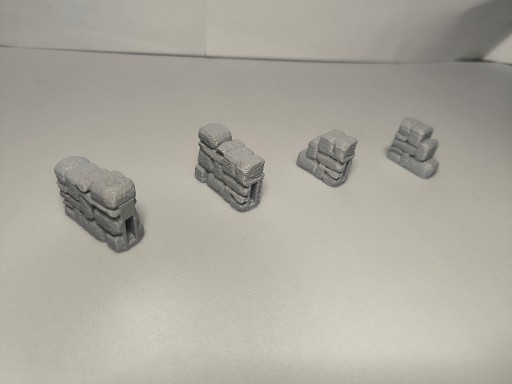 Zdjęcie oferty: Kamienny murek mały i małe zakończenie RPG Diorama D&D Makieta