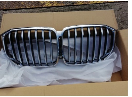 Zdjęcie oferty: BMW X5 G05 GRILL atrapa nerki NOWE oryginalne BMW