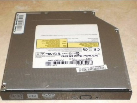 Zdjęcie oferty: Nagrywarka DVD -R-RW Sata SLIM Napęd do laptopa