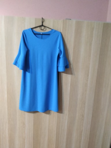 Zdjęcie oferty: Niebieska sukienka 38*rękawy z falbanami 
