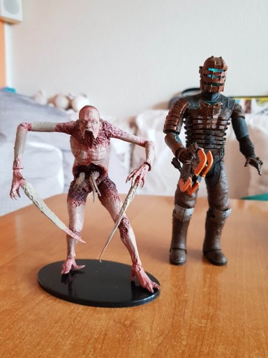2 figurki DEAD SPACE Isaac Clarke Necromorph NECA | Konin | Kup