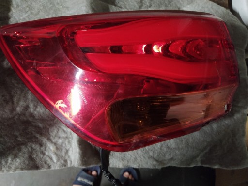 Zdjęcie oferty: Lampa ledowa lewy tył blotnik kia cee'd II