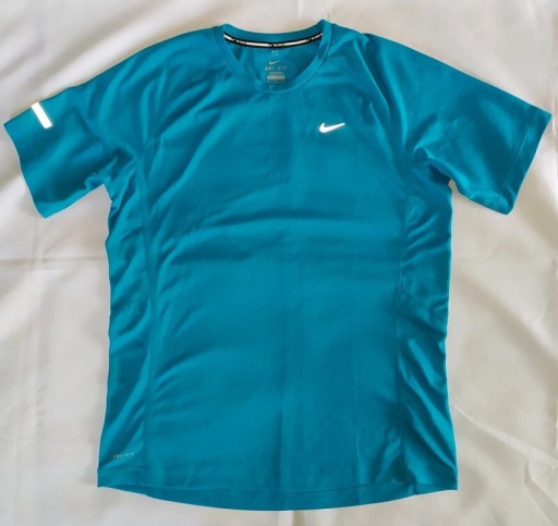 Zdjęcie oferty: Sportowa koszulka treningowa Nike Dri-Fit 38