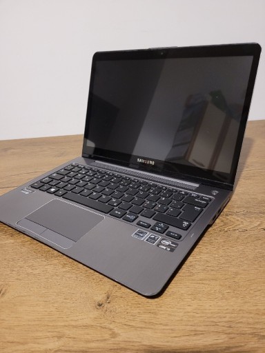 Zdjęcie oferty: Samsung Ultrabook 530u  i3/8gb/24eMMC/zasilacz