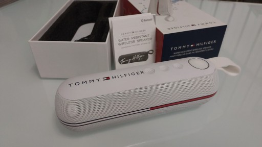 Zdjęcie oferty: Głośnik Bluetooth Tommy Hilfiger WS103-TH USA