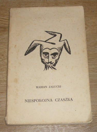 Zdjęcie oferty: Niespokojna czaszka - Marian Załucki