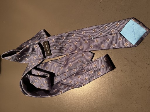 Zdjęcie oferty: Krawat Vistula Lantier jedwab szary 6 cm