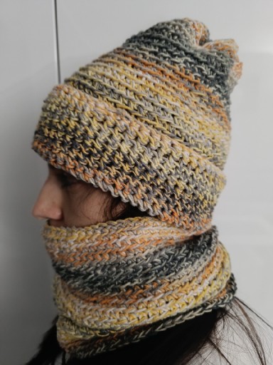 Zdjęcie oferty: Czapka i komin band made