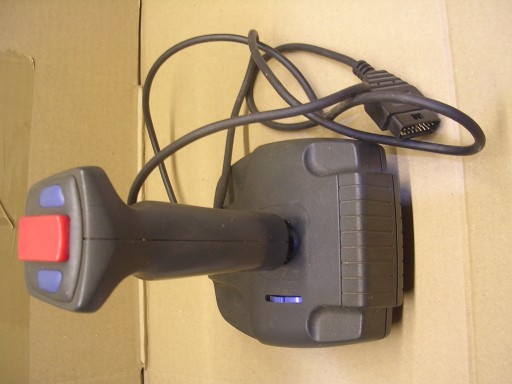 Zdjęcie oferty: Joystick Rockfire Qf-81p 15-pin do starego PC