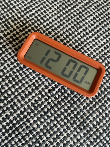 Zdjęcie oferty: Muji Elektroniczny Zegar Cyfrowy z Magnesem