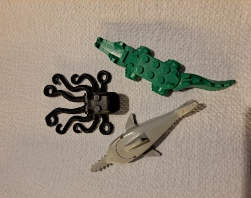 Zdjęcie oferty: Lego zwierzęta rekin krokodyl ośmiornica 