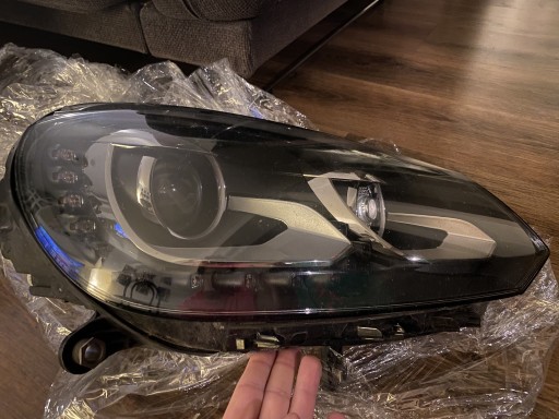 Zdjęcie oferty: Reflektor prawy Bi Xenon LIFT VW EOS prod. 04/2013