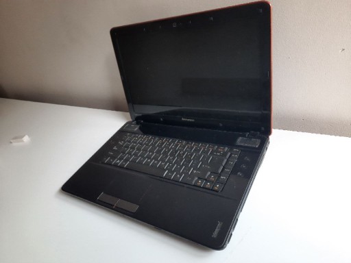 Zdjęcie oferty: Laptop Lenovo Y560