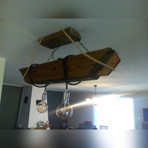 Zdjęcie oferty: Lampa loft stara belka