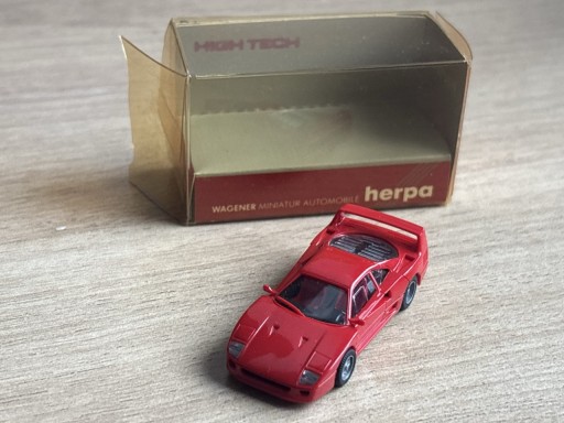 Zdjęcie oferty: Ferrari F40 model samochodu 1:87 h0 Herpa High Tech kolekcja makieta