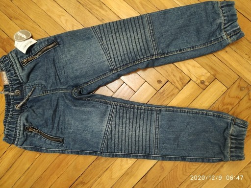 Zdjęcie oferty: Spodnie jeansowe C&A rozmiar 110 cm