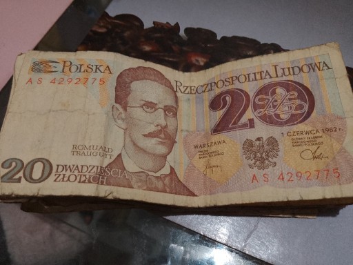 Zdjęcie oferty: Banknoty 20 zł zestaw 18 szt 