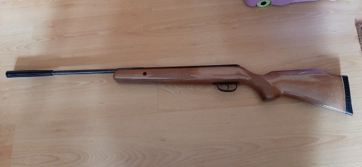 Zdjęcie oferty: Sprzedam wiatrówkę firmy Crosman