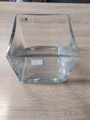 Zdjęcie oferty: Szklany wazon kwadratowy duży 