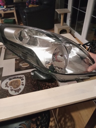 Zdjęcie oferty: Lampa przód prawy Chevrolet Spark 