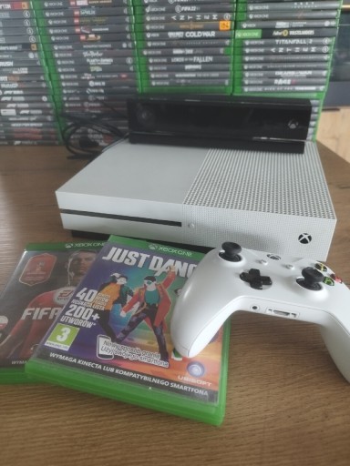 Zdjęcie oferty: Xbox one S + Kinect Gry + Pad