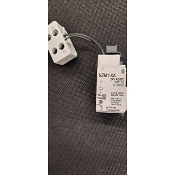 Zdjęcie oferty: NZM1-XA24AC/DC WYZWALACZ WZROSTOWY Z LISTWA ZASILA