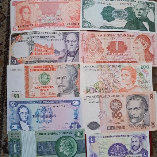 Zdjęcie oferty: Ameryka Południowa  banknoty UNC