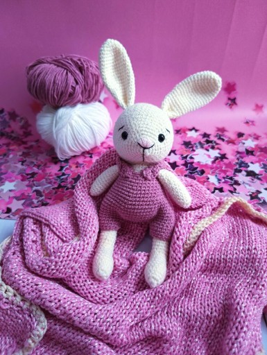 Zdjęcie oferty: Króliś króliczek przytulanka, maskotka zabawka