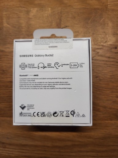 Zdjęcie oferty: Białe Samsung Galaxy Buds 2 i powerbank  - NOWE