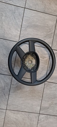 Zdjęcie oferty: Kierownica Volkswagen GOLF V TOURAN 1K0419091