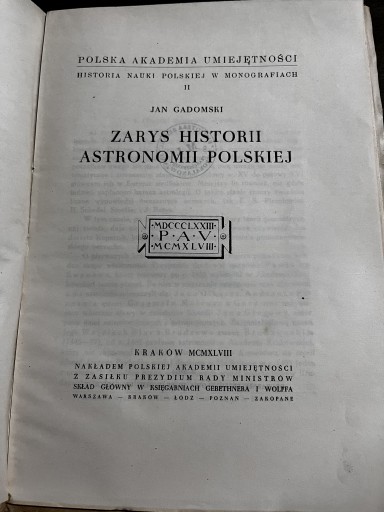 Zdjęcie oferty: Zarys historii astronomii polskiej 