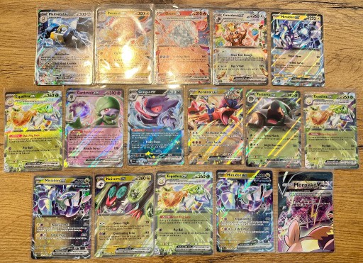 Zdjęcie oferty: POKEMON TCG: ZESTAW 16 NOWYCH KART EX i V!