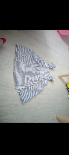 Zdjęcie oferty: Letnia sukienka niemowlęca Cool Club Smyk 68 