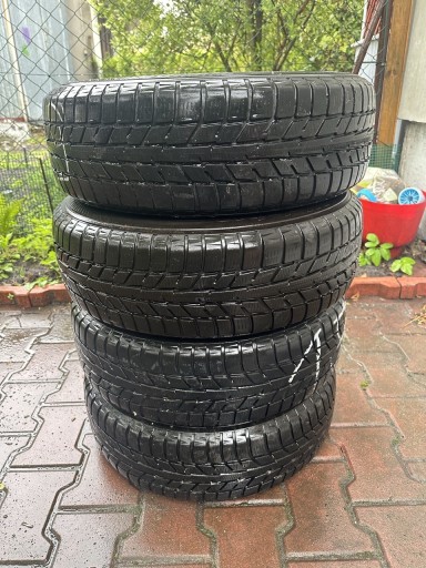 Zdjęcie oferty: stalowe felgi 4x108 z oponami zimowymi