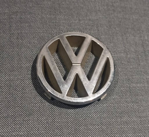 Zdjęcie oferty: Znaczek Volkswagen oryginalny 