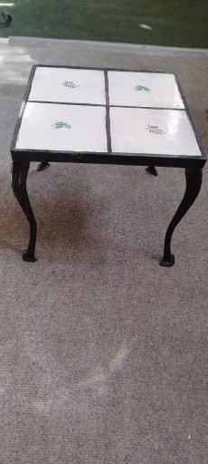 Zdjęcie oferty: Kwietnik /stolik metalowy z blatem ceramicznym 