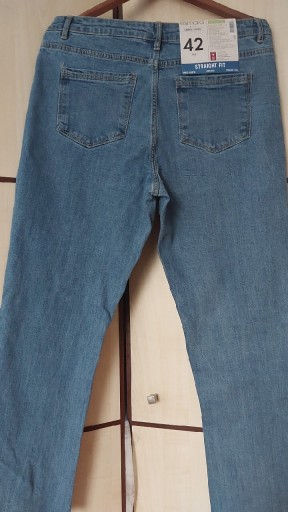 Zdjęcie oferty: Spodnie jeansy damskie