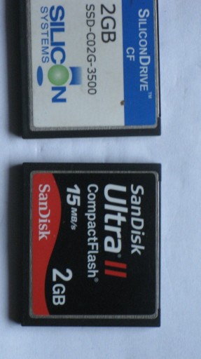 Zdjęcie oferty: Karta pamięci Compact Flash CF 2GB