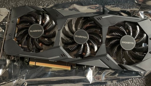 Zdjęcie oferty: GIGABYTE GeForce RTX 2070 GAMING 8G WINDFORCE 3x