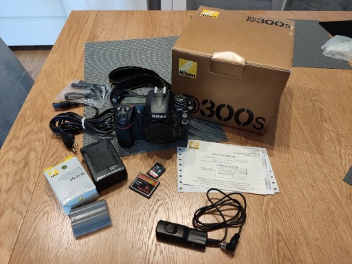 Zdjęcie oferty: Nikon D300s + Nikkor 28-80